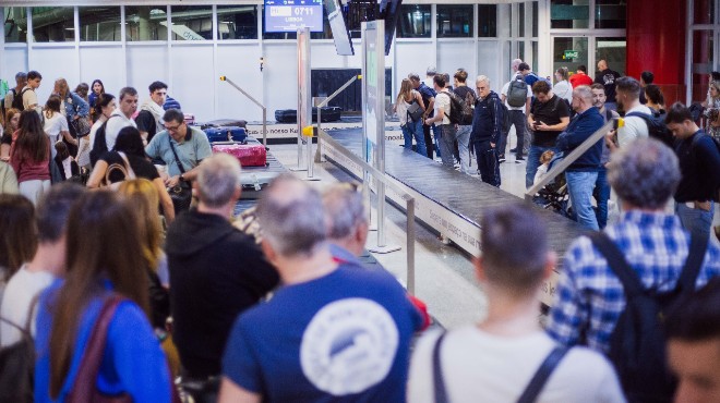 Destino AL: aeroporto tem elevação histórica no fluxo de passageiros em abril
