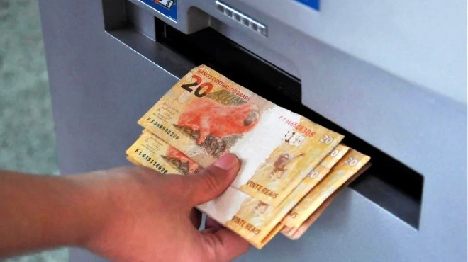 Governador anuncia reajuste de 4,83% para servidores públicos alagoanos
