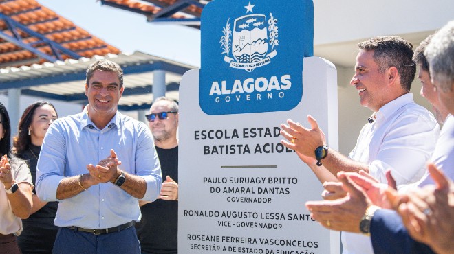 Governador recebe Comenda Costa dos Corais e anuncia novos investimentos em Maragogi