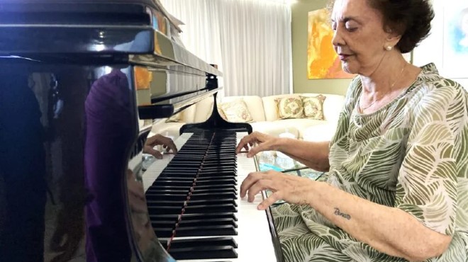 Pianista reúne artistas alagoanas em show especial pelo Dia da Mulher
