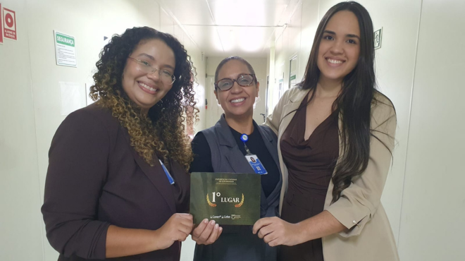 Técnicos de enfermagem criam projeto que melhora a comunicação durante a troca de plantões