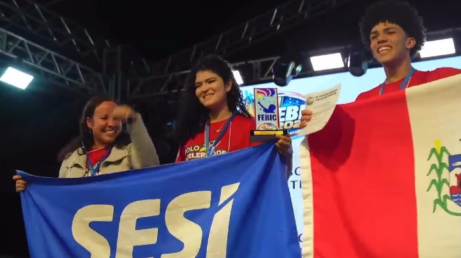 Equipe do SESI Alagoas conquista prêmio de Melhor Apresentação Oral na FEBIC