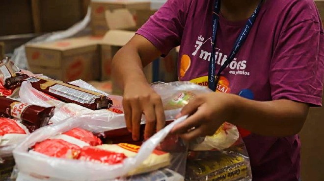 Atacarejo doa 4,5 toneladas de alimentos para o preparo de 8,2 mil refeições em AL